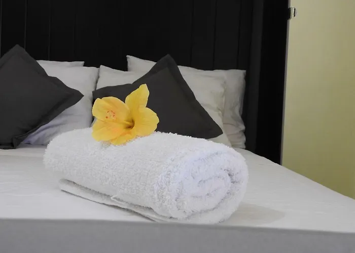 Flores 4 * Πλάγια ντε λας Αμέρικας